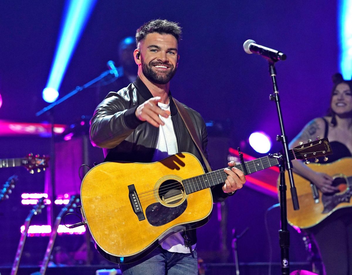 Curb Records’ Dylan Scott Wins 2021 CMT Music Award for Breakthrough